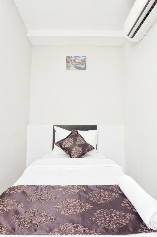K Vila Hotel スンガイ・プタニ エクステリア 写真