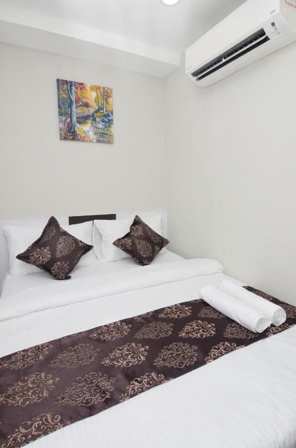 K Vila Hotel スンガイ・プタニ エクステリア 写真